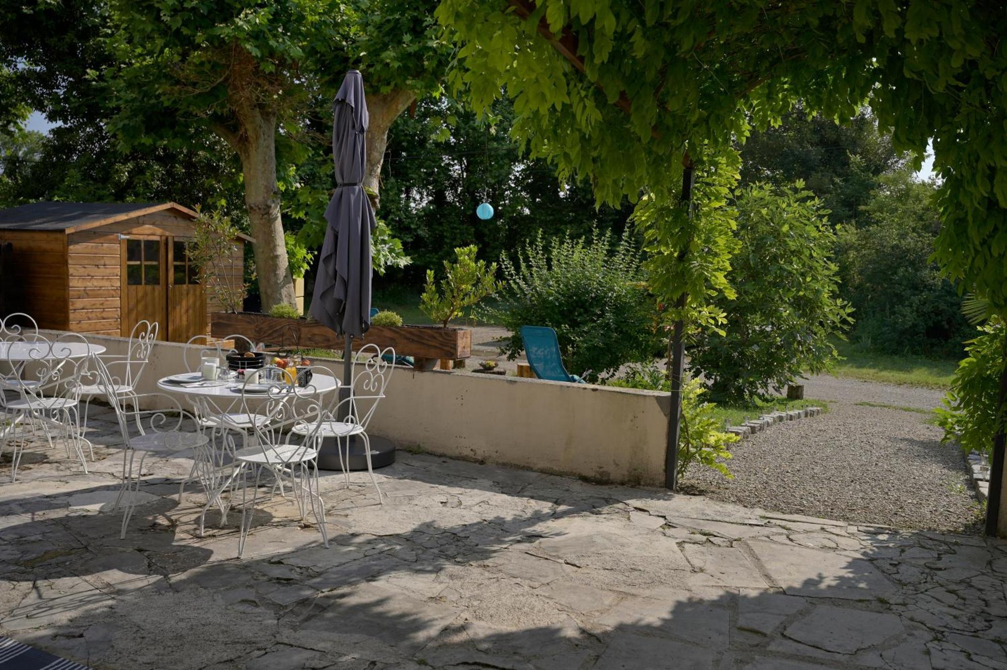 Hotel La Batisse Des Oves Le Péage-de-Roussillon Exterior foto